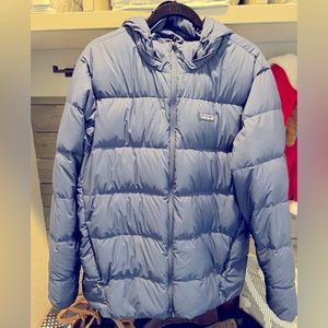 Men’s Patagonia Down Jacket - XL